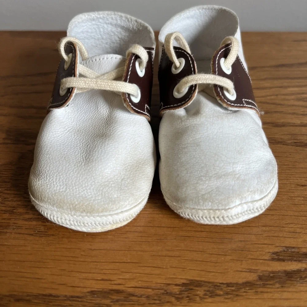 Vintage Mrs. Days Ideal Infant Saddle Shoes Sz 1 Soft Leather Brown White w/box